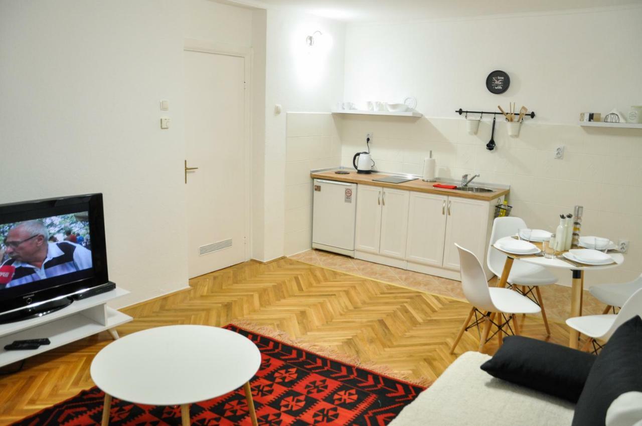 Zvekir - Old Town Apartment Сараево Экстерьер фото