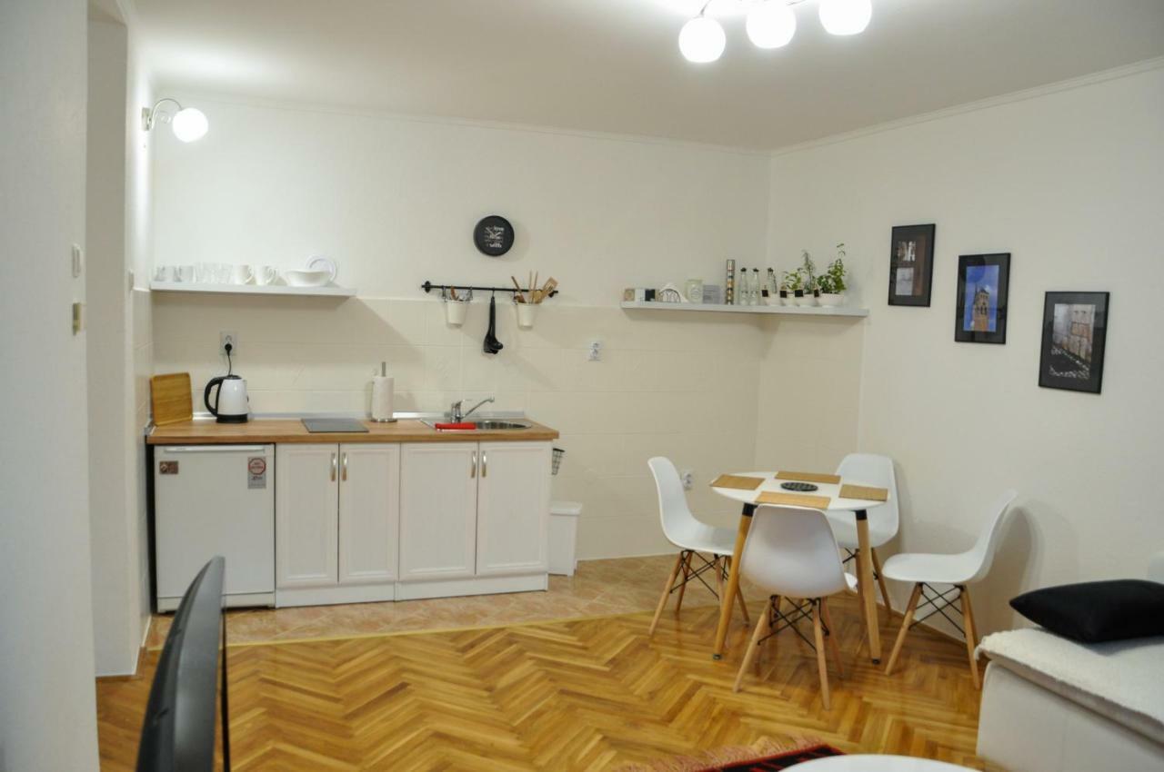 Zvekir - Old Town Apartment Сараево Экстерьер фото